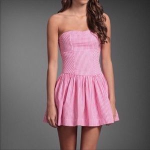 ✨HP✨ A&F striped mini dress